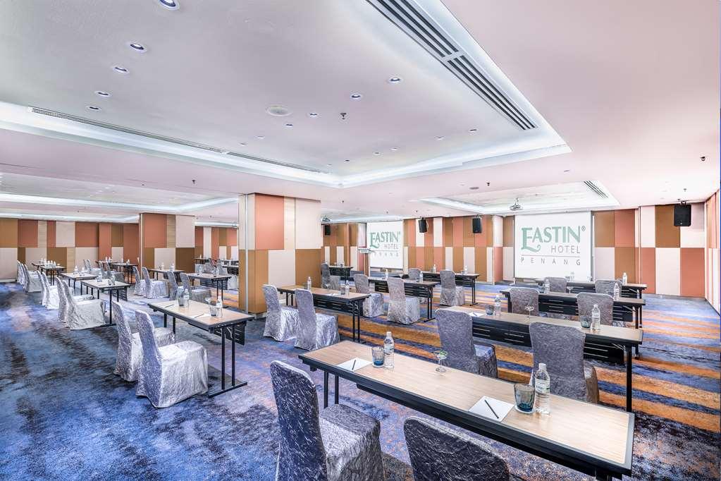 Eastin Hotel Penang Sungai Dua Bukit Стая снимка