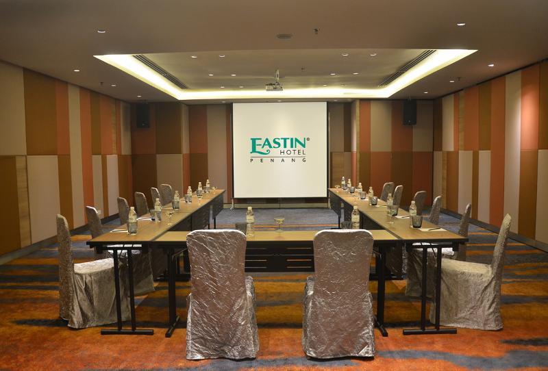 Eastin Hotel Penang Sungai Dua Bukit Екстериор снимка